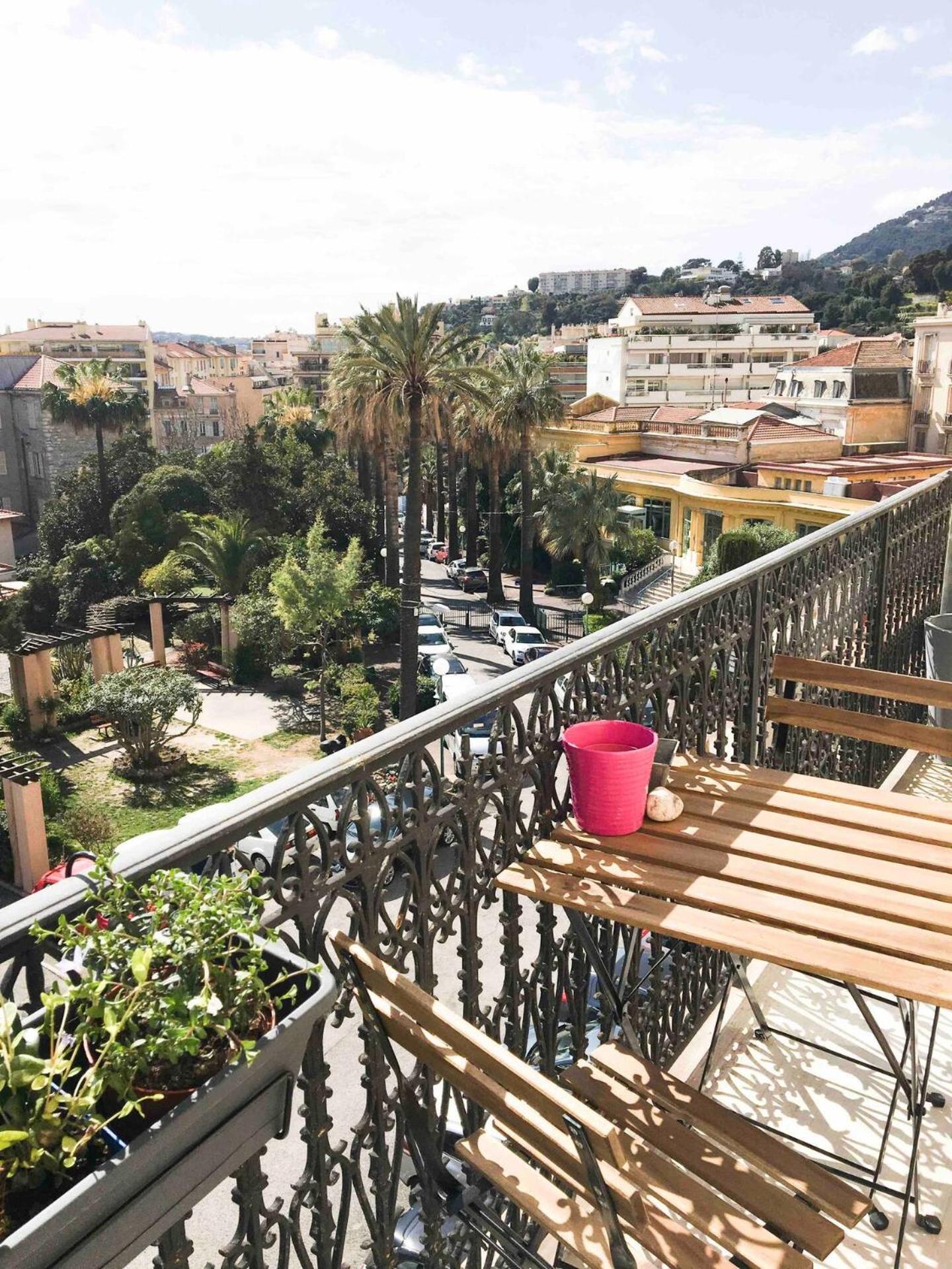 Charming Studio In The Heart Of 멍똥 외부 사진